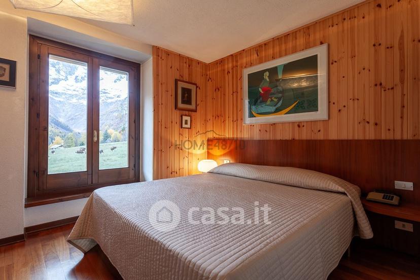 Quadrilocale in Strada del Villair 44 — foto 24 di 57