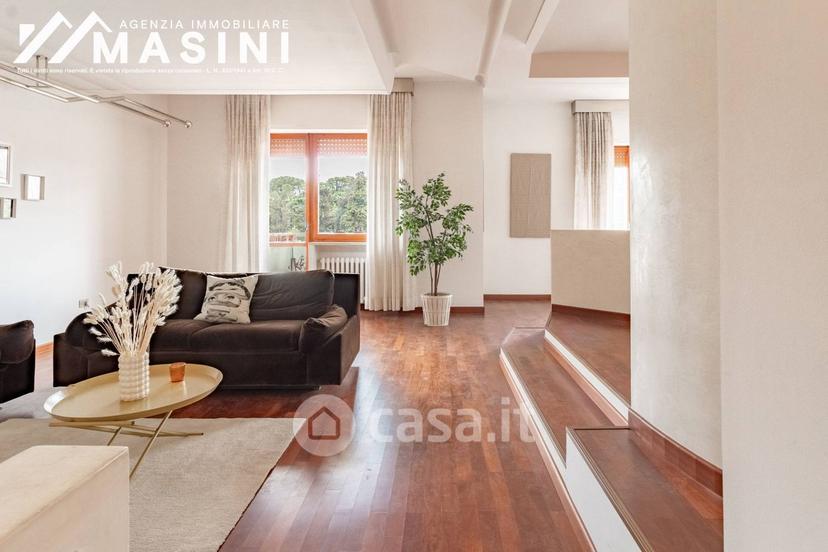 Appartamento in Via Fabio Filzi 28 — foto 36 di 68