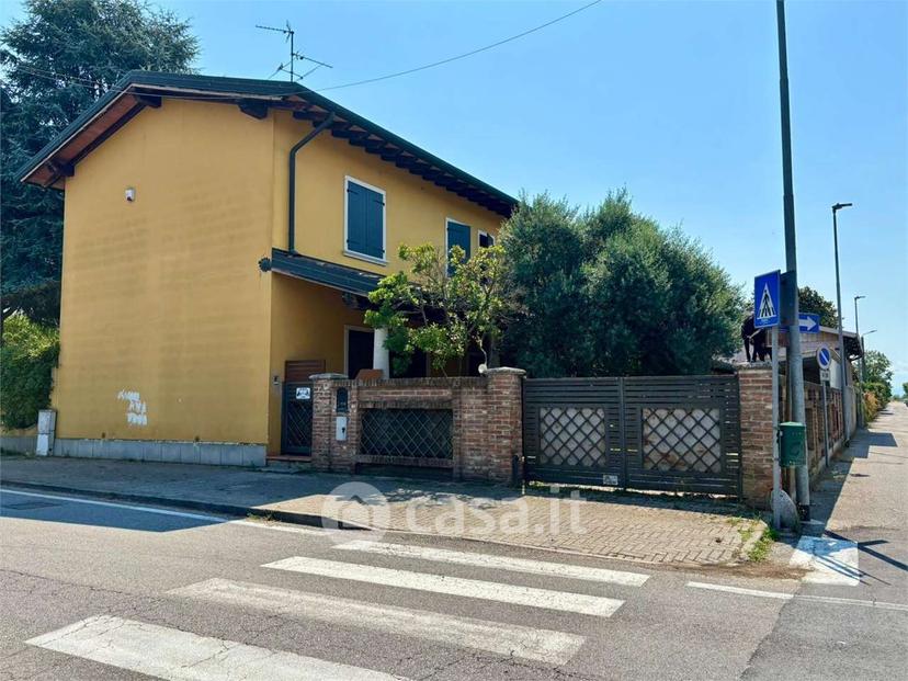 Villa in Via San Rocco — foto 16 di 32
