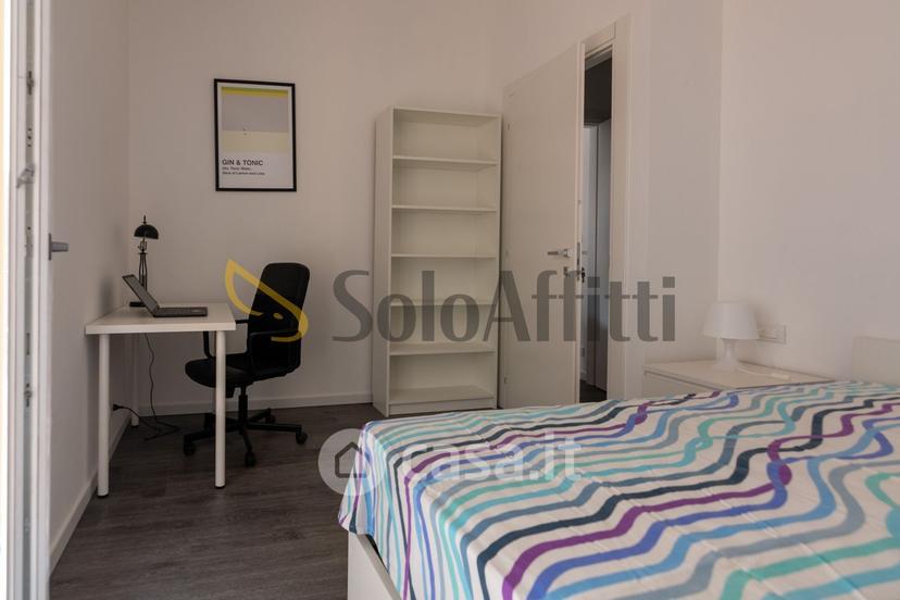 Stanza in Via Madonna delle Rose 11 — foto 2 di 22