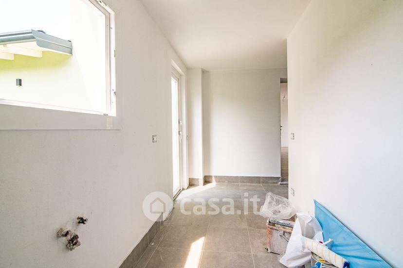 Villa in Via Mario Baratta — foto 51 di 63