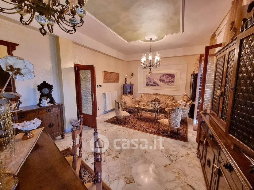 Appartamento in Via Antonio Gramsci 30 — foto 4 di 23