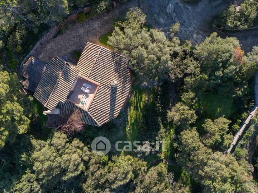 Villa in Via Croce del Sud — foto 6 di 17