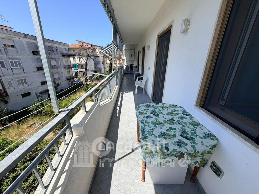 Trilocale in Via Alcide de Gasperi 7 — foto 16 di 54