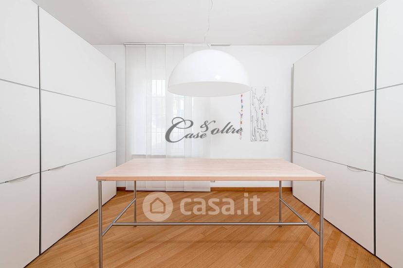Appartamento in Via Como 13 — foto 17 di 48
