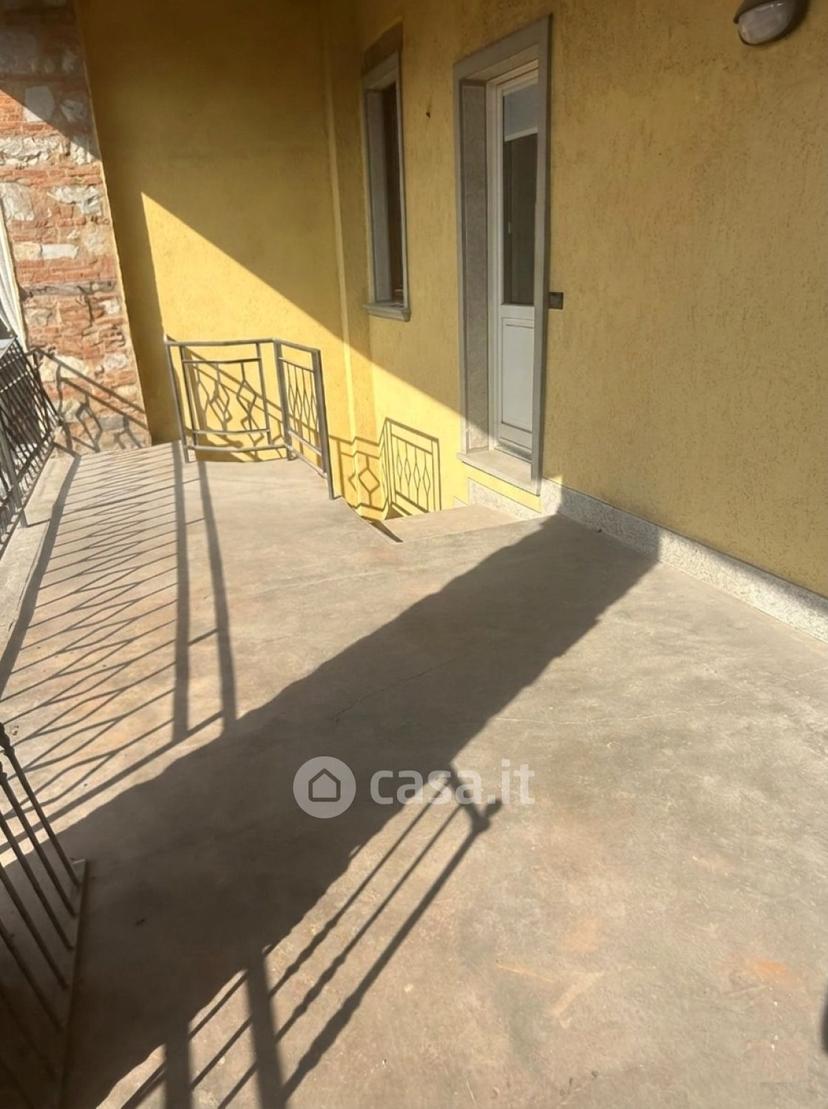 Trilocale in Via Duca d'Aosta — foto 3 di 16