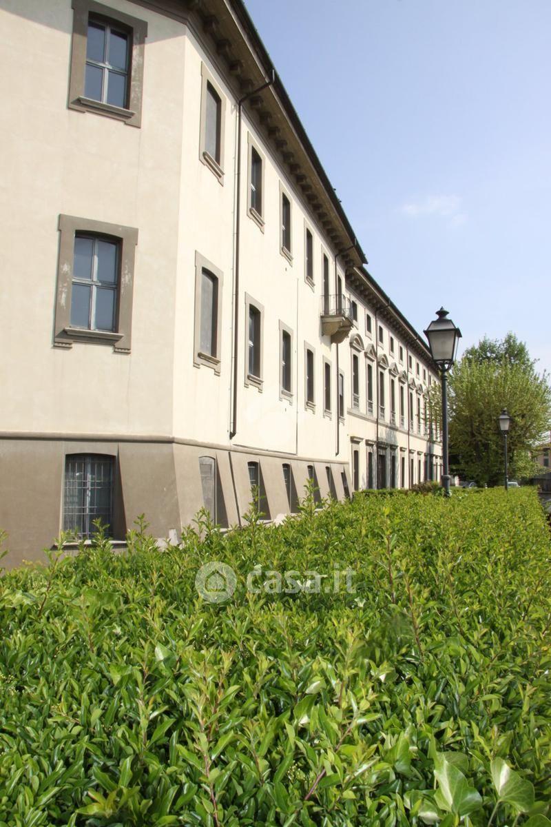 Trilocale in Via Manzoni — foto 2 di 21