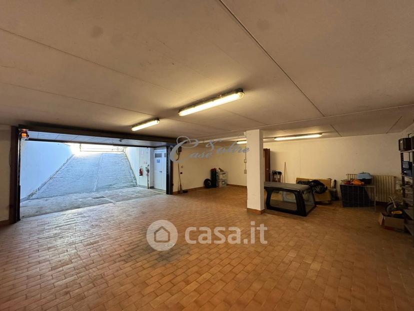 Villa in Strada Privata delle Acacie 16 — foto 4 di 33