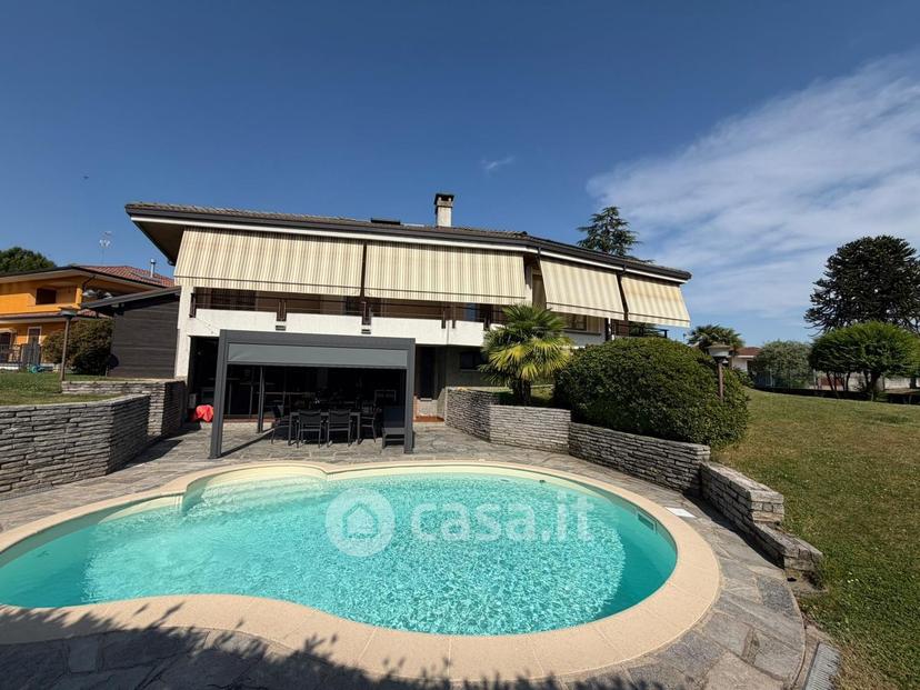 Villa in Via Cesare Pavese