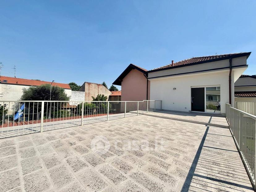 Trilocale in Via Don Orione 44 — foto 28 di 28