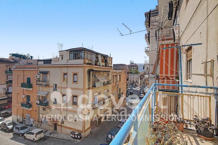Appartamento in Via Laureto Tommaso 10 — foto 16 di 23