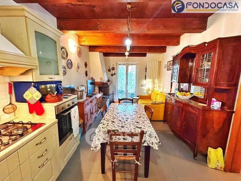 Villa in Via Bregoscia — foto 31 di 46