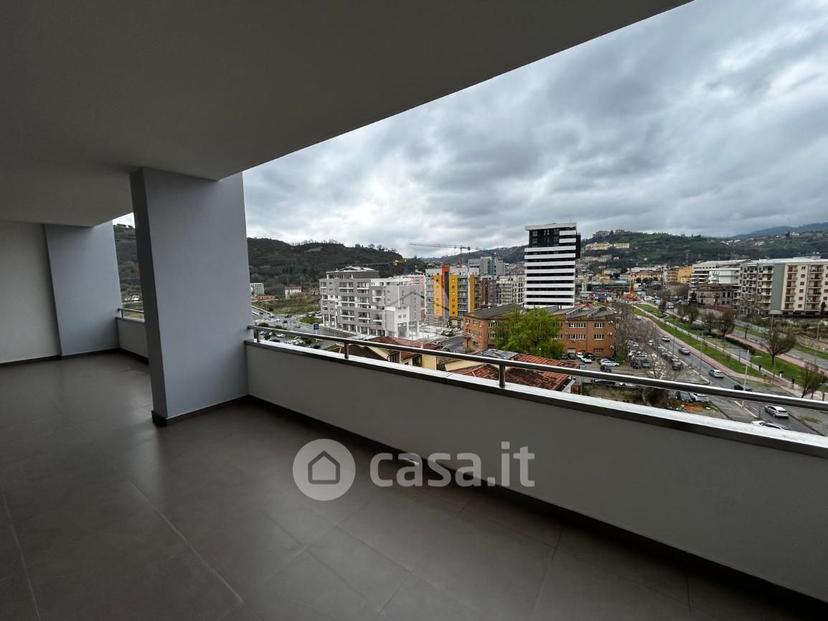 Trilocale in Viale Giacomo Mancini 20 — foto 9 di 23
