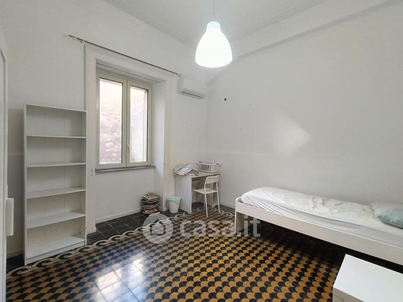 Stanza in Corso Cavour 31 — foto 5 di 6