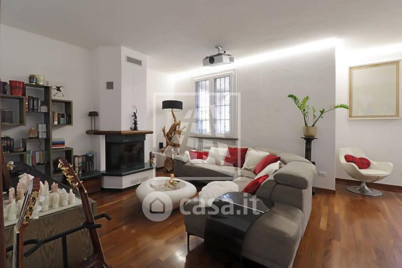 Villa in Via Gianni Rodari 16 — foto 81 di 89