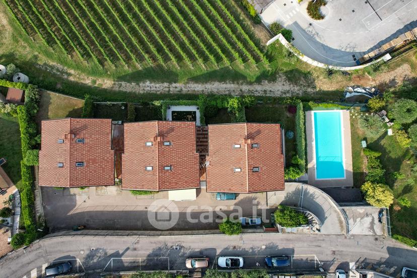 Trilocale in Via Arno 2 — foto 11 di 38