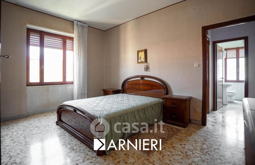 Quadrilocale in Via Villa Petrara 191 — foto 34 di 42