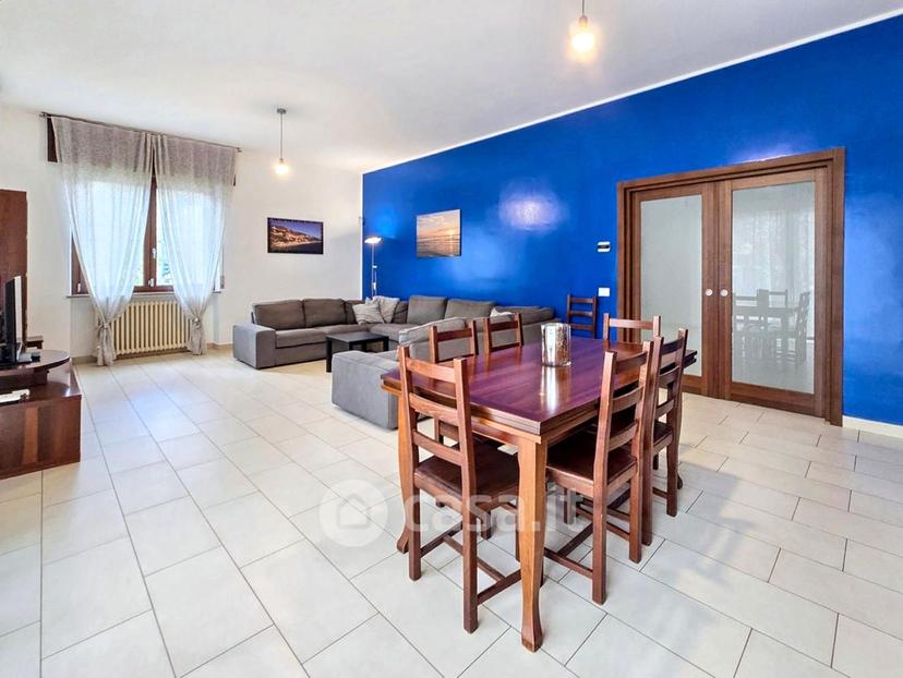 Villa in Viale Ugo Foscolo 46 — foto 7 di 70