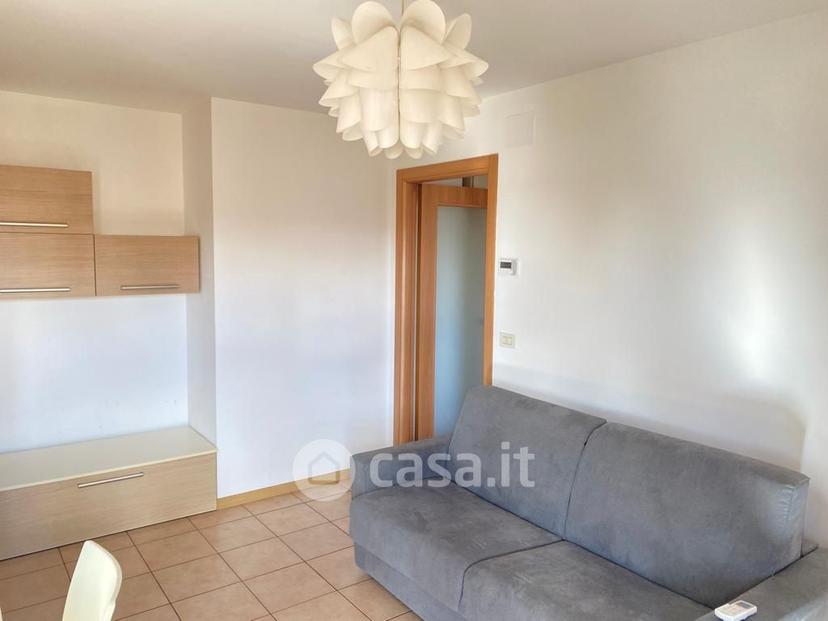 Bilocale in Piazza Giuseppe Verdi 20 — foto 2 di 9