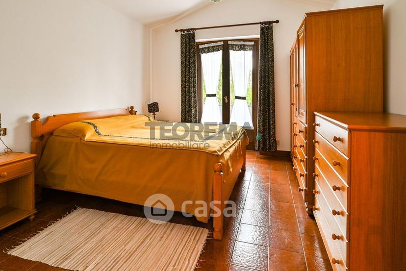Villa in Viale Belvedere 14 — foto 22 di 77