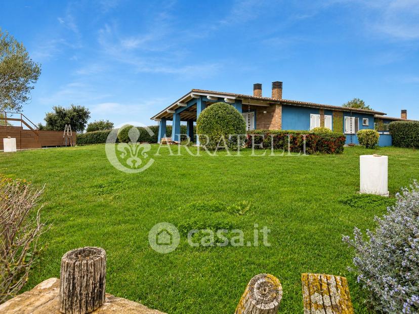 Villa in Strada del Tirreno — foto 8 di 29