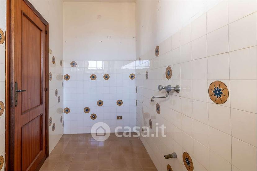 Trilocale in Via Sicilia 97 — foto 12 di 17