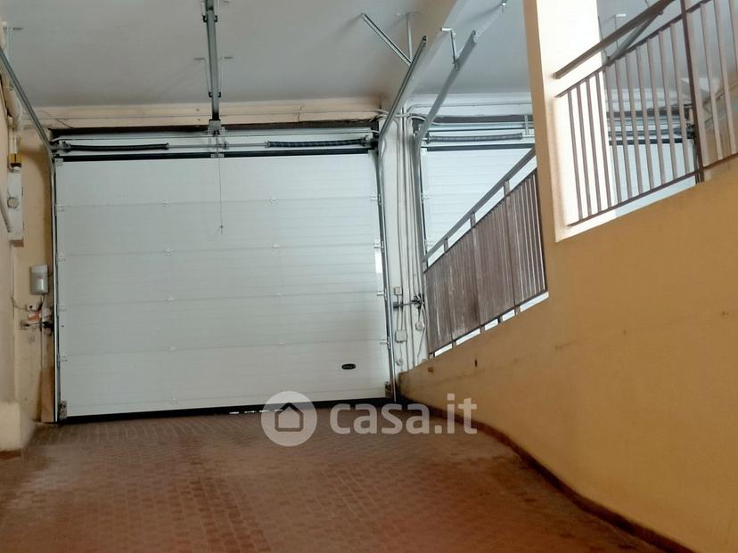 Quadrilocale in Via dei Divizioli 2 — foto 27 di 33