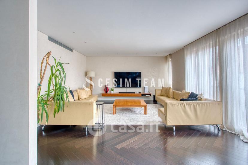 Appartamento in Viale Monte Grappa 22 B — foto 10 di 37