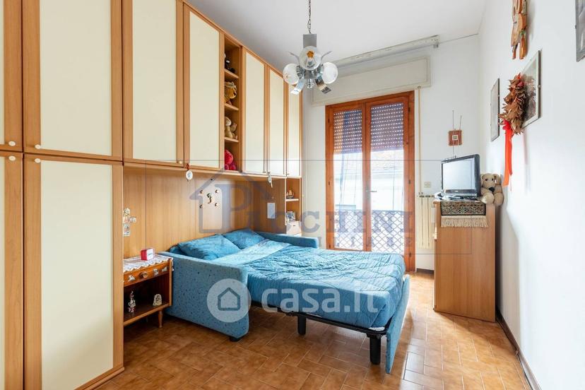 Villa in Via Gigli — foto 2 di 16
