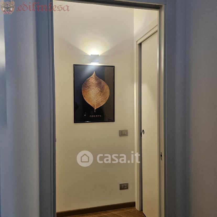 Trilocale in Piazza Duomo 6 a — foto 25 di 36