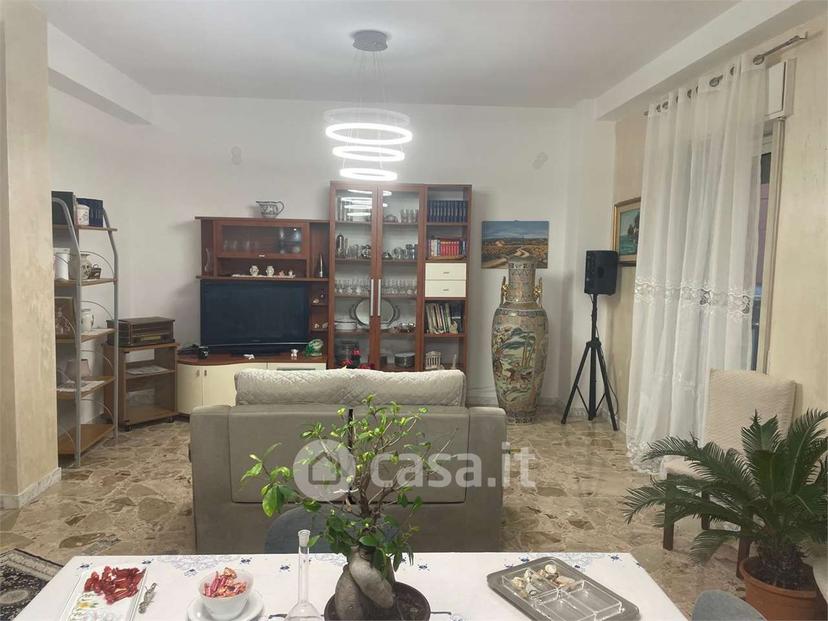 Quadrilocale in Via Taro — foto 4 di 23