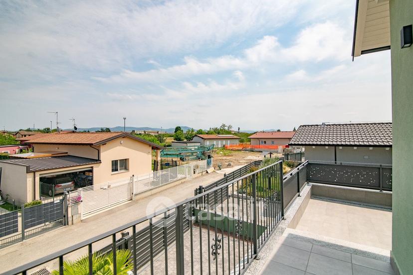Villa in Via Mario Baratta — foto 16 di 63