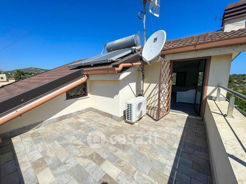 Villa in Via Giovanni Guareschi 67 — foto 64 di 115