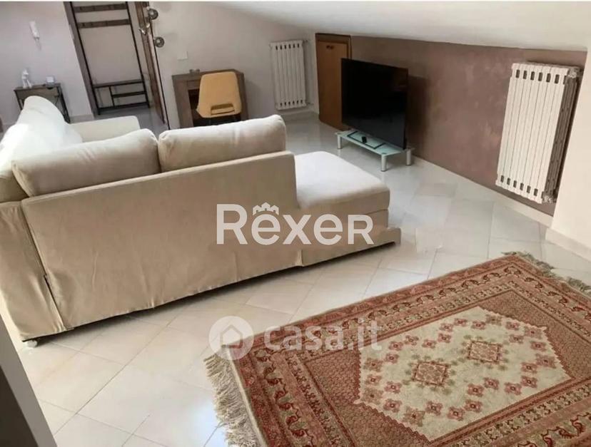 Trilocale in Via Vincenzo Barra — foto 8 di 10