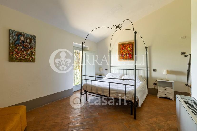 Villa in Via della Rocca 6 — foto 37 di 51