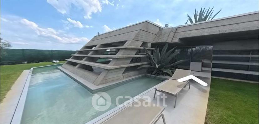 Villa in Via Monte Suello — foto 53 di 60