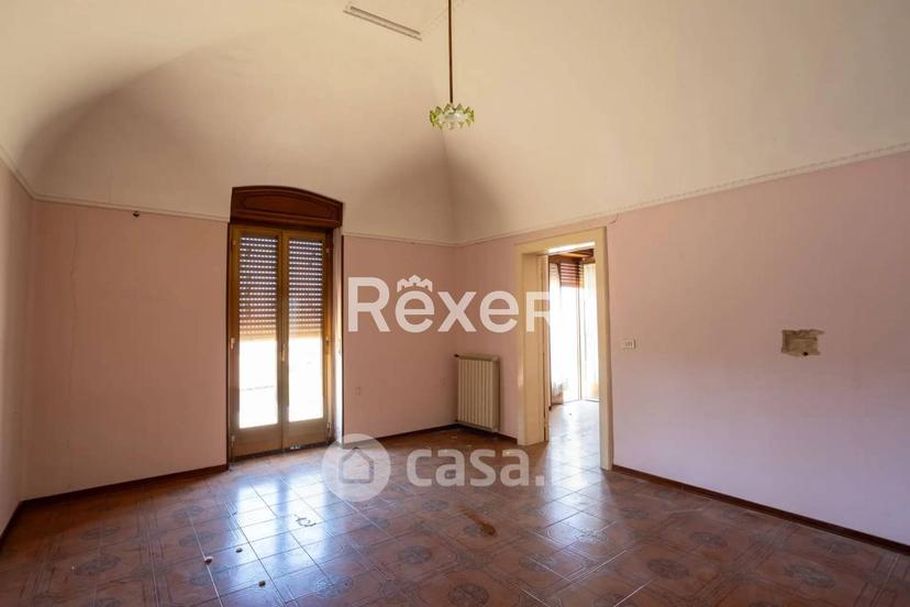 Quadrilocale in Piazza Caduti 8 — foto 7 di 27