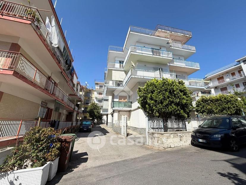 Quadrilocale in Traversa Solfatara 25 — foto 2 di 19