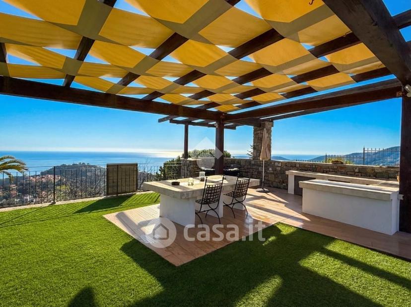 Villa in Strada Civezza 49 — foto 8 di 50