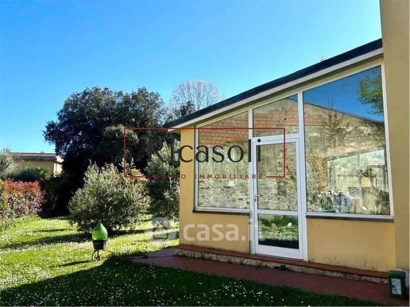 Villa in Via Trenta — foto 3 di 11