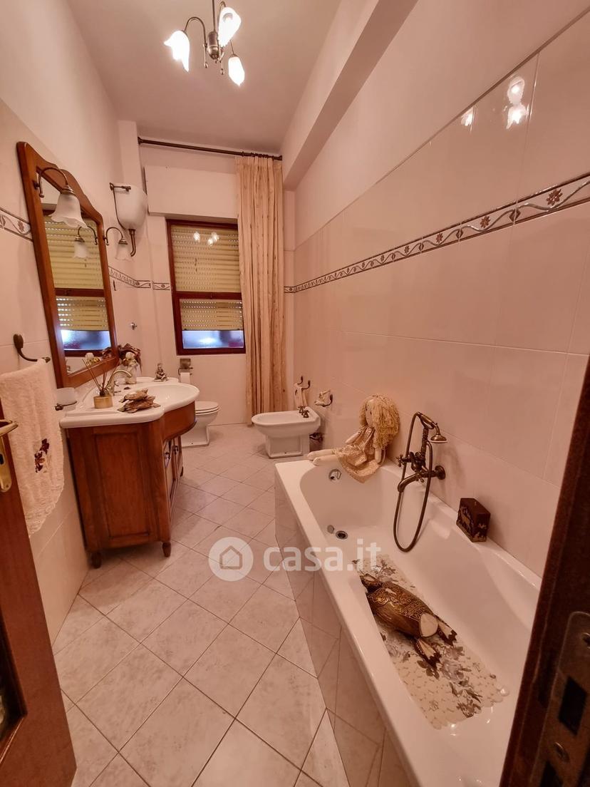 Appartamento in Via Antonio Gramsci 30 — foto 10 di 23