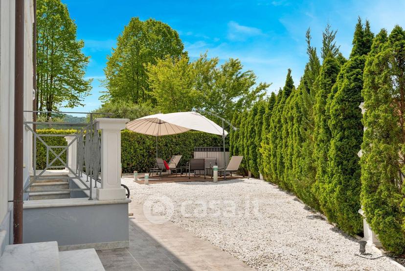 Villa in Via di Rosi 1056 — foto 40 di 52
