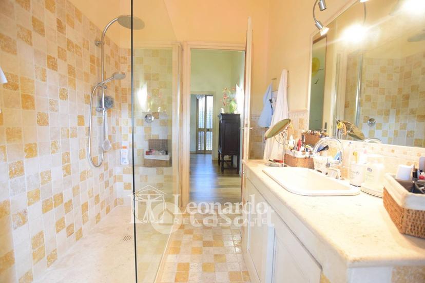 Appartamento in Via Aurelia Sud — foto 35 di 40