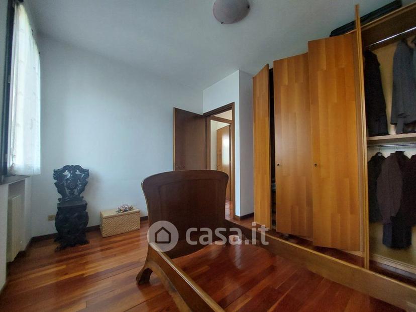 Villa in Via Miranese 11 — foto 33 di 38