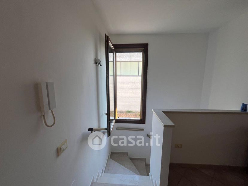 Trilocale in Via Enrico Berlinguer 12 E — foto 10 di 33