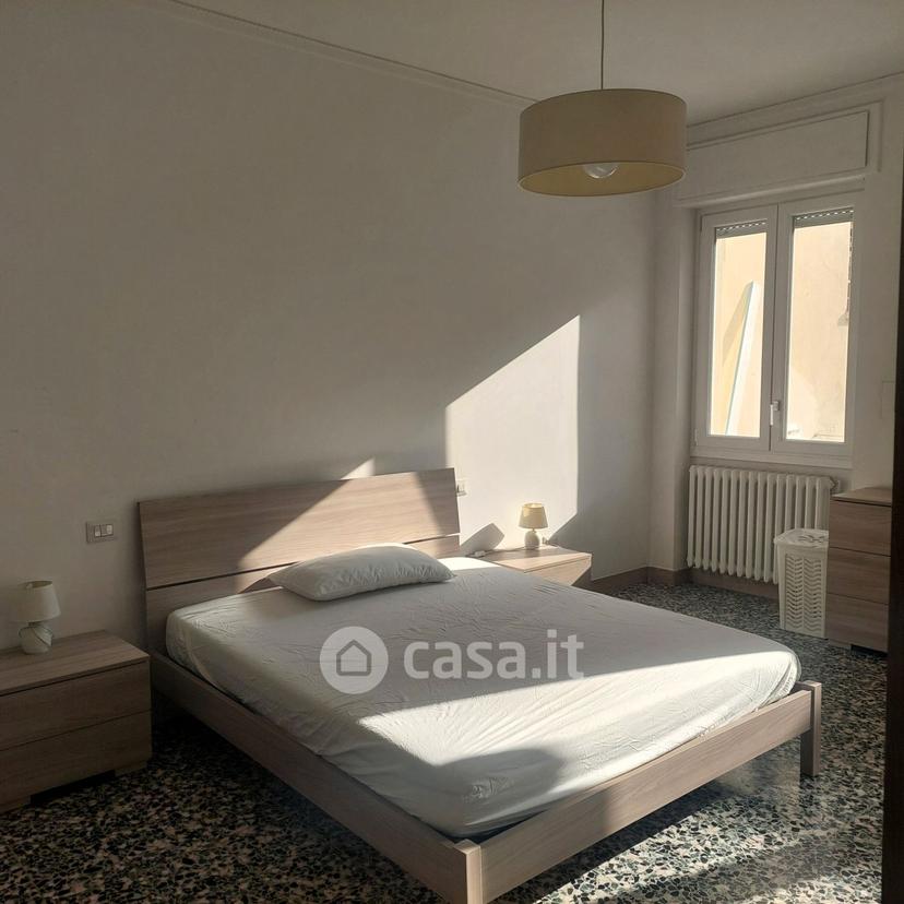Stanza in Via Vittorio Veneto 1 — foto 10 di 21
