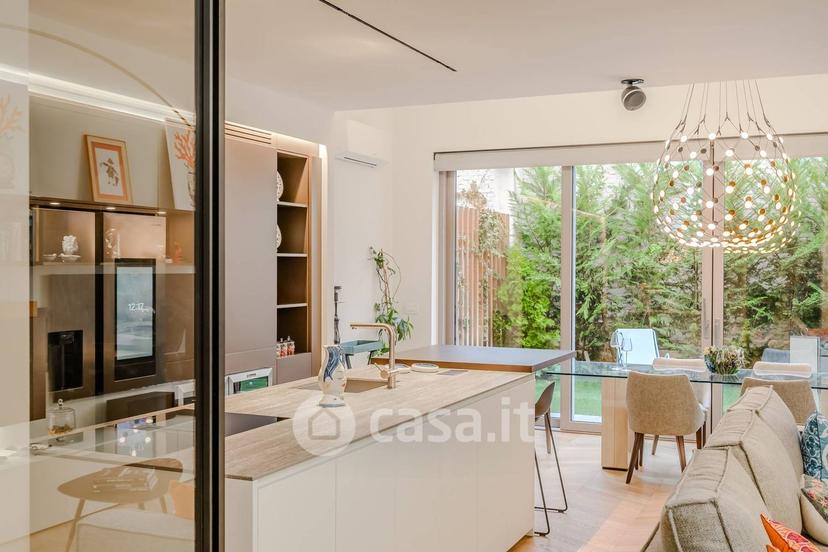 Quadrilocale in Via Fratelli Calandra — foto 28 di 30
