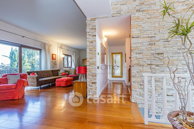 Villa in Via dei Faggi Rossi — foto 39 di 39