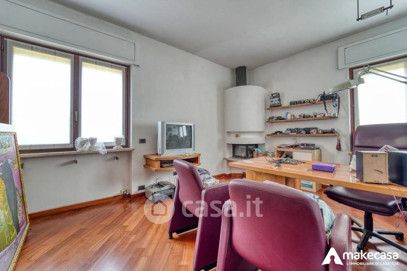 Villa in Via Conciliazione 31 — foto 20 di 27