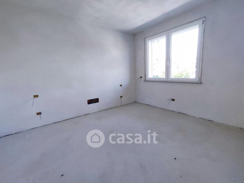 Trilocale in Via Valtrighe — foto 5 di 33